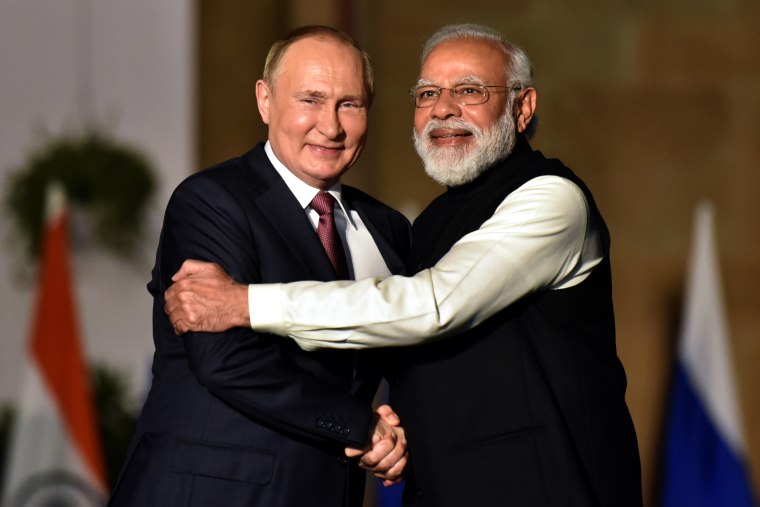 PM Modi Meets Vladimir Putin At Hyderabad House