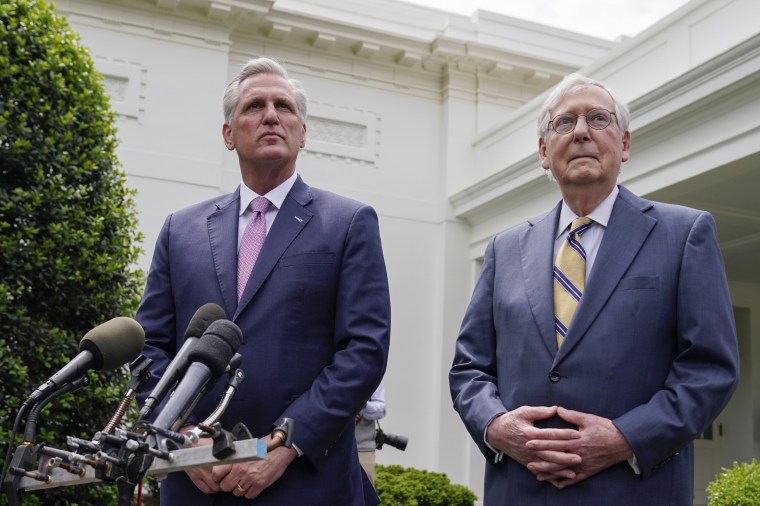 Kevin McCarthy,Mitch McConnell