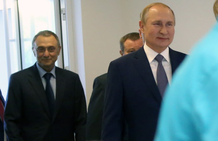 Image: Vladimir Putin and Suleiman Kerimov