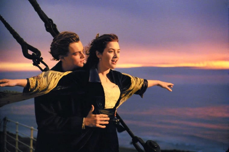 Kate Winslet and Leonardo DiCaprio in one of the many scenes that contributed to "Titanic" being 3 hours, 14 minutes long.