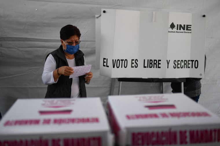 Image: Mexico polling station