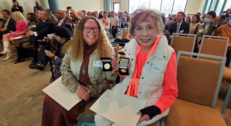 Image: Linda Lung and Linda Jew Chin