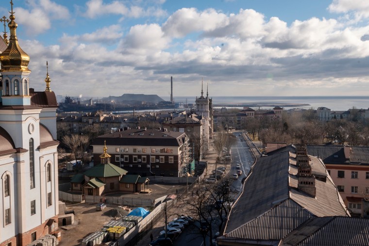 Life on the Front-Line Ukrainian City of Mariupol