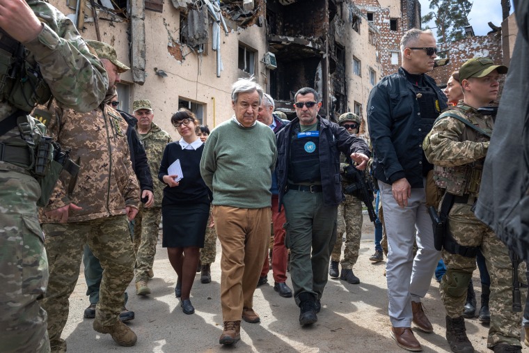 UN Secretary General Visits Kyiv Suburbs Destroyed In War