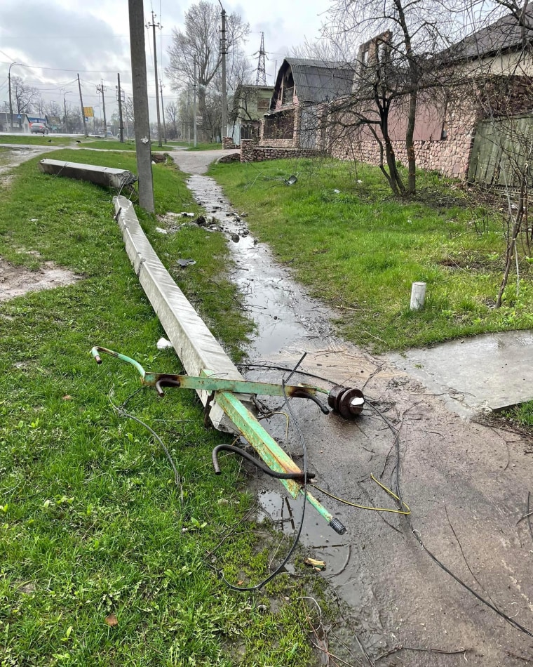 Infrastructure was damaged in the city of Chernigov, Ukraine.