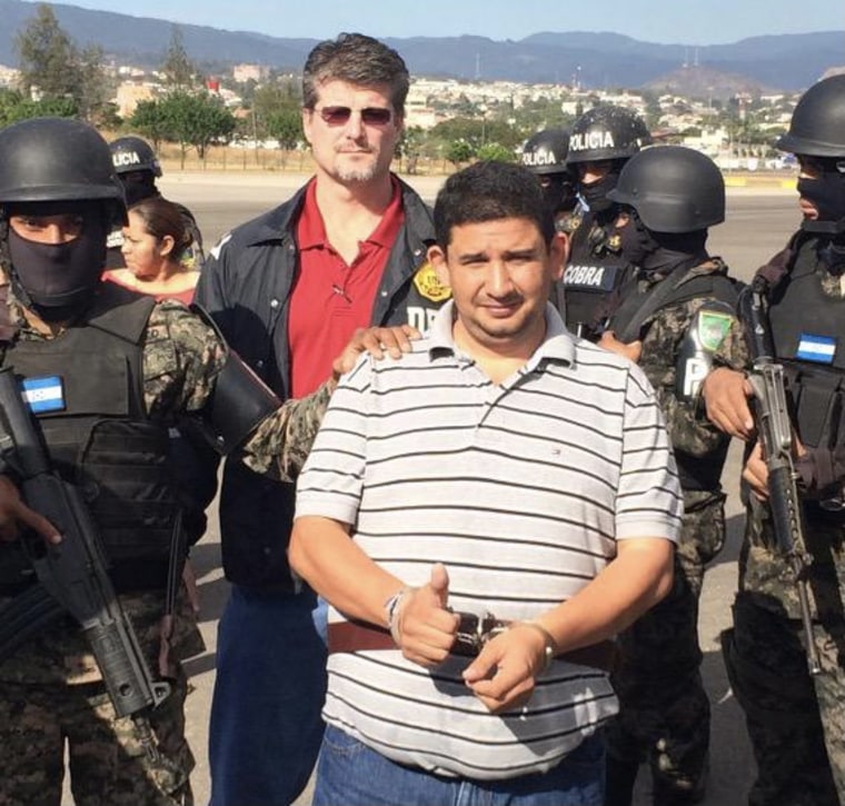 Steve Balog en la extradición de Jose Inocente Valle Valle. 19 de junio de 2015. Tegucigalpa, Honduras.