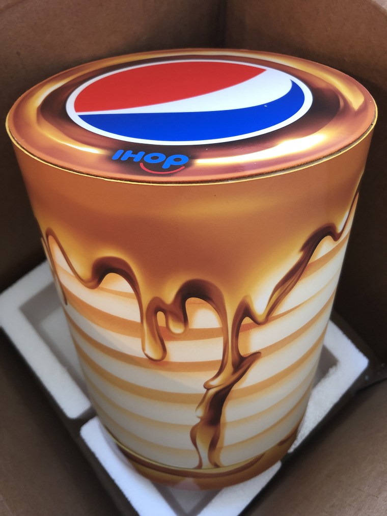  The gift box for IHOP’s Maple Syrup Pepsi goes above and beyond the call of marketing duty.