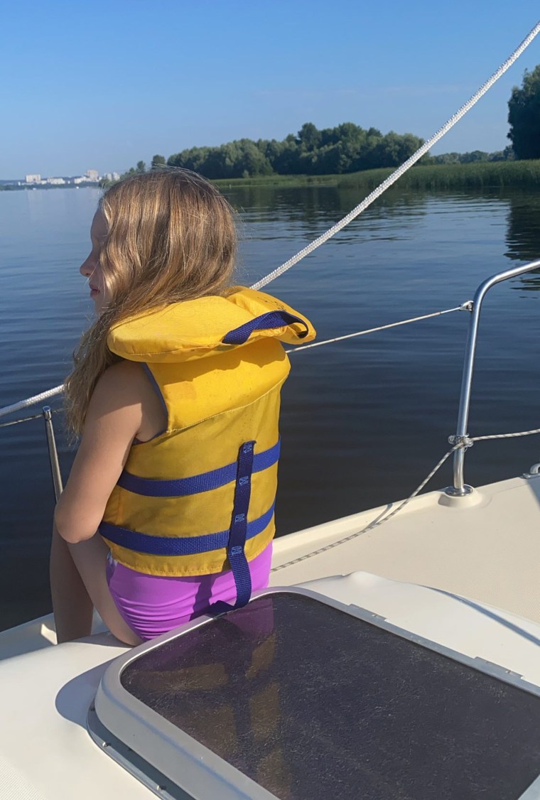 The author remembers a blissful day of sailing the Dnipro River in the heart of Kyiv with her family.