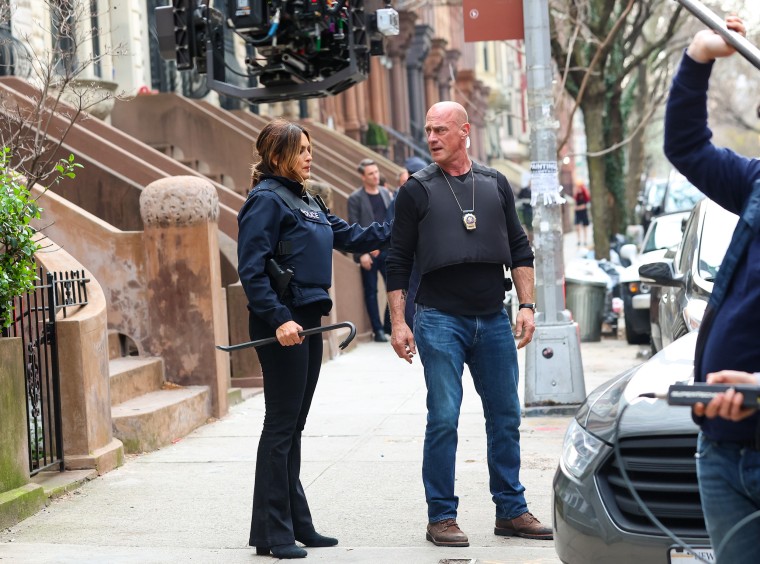 Mariska Hargitay and Christopher Meloni