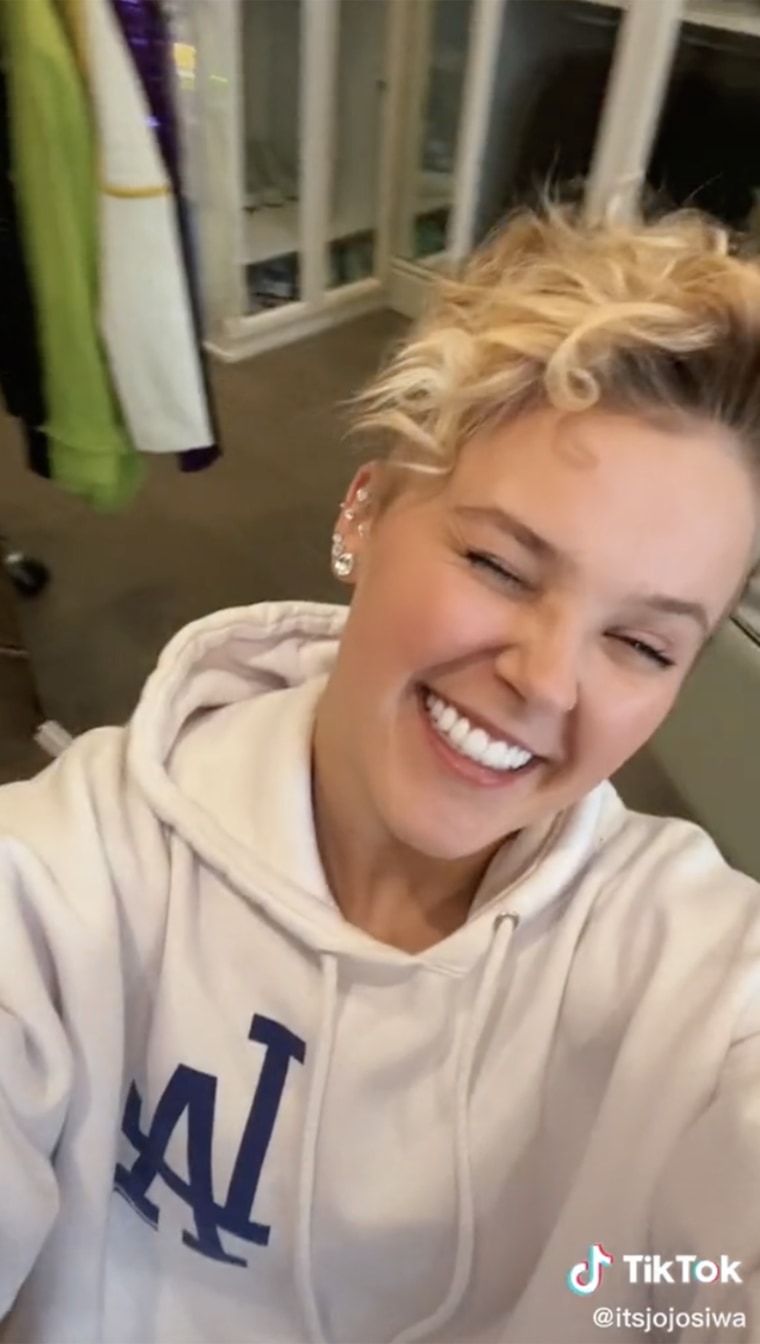 JoJo Siwa Says She Likes to 'Dress More Feminine' with Short Hair