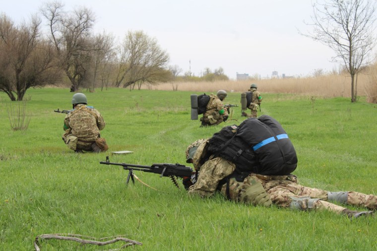 Ukrainian special operations troops train with the Mozart Group.