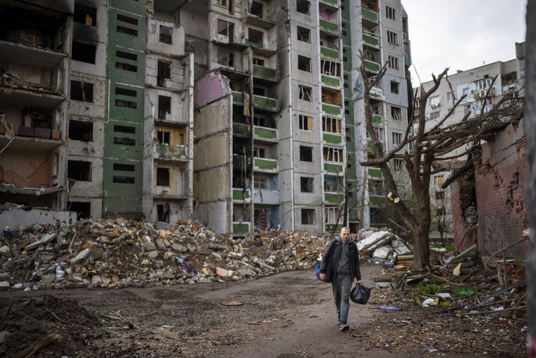 Buildings destroyed by artillery in Chernihiv