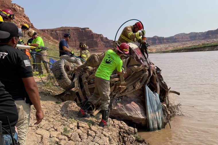 Garfield County Sheriff's Office  extricated a body from this vehicle that fell 600 feet off a ledge into Lake Powell near Hite Marina on Aug. 16, 2021, which was possibly missing since September 2020.