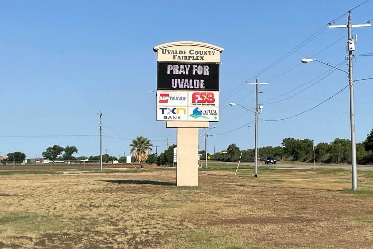 Image: A "Pray for Uvalde" sign in Uvalde, Texas on May 25, 2022.