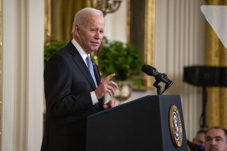 President Joe Biden Signs Executive Order on Accountable Poilicing