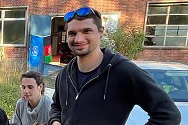 Reporter Frederic Leclerc-Imhoff.