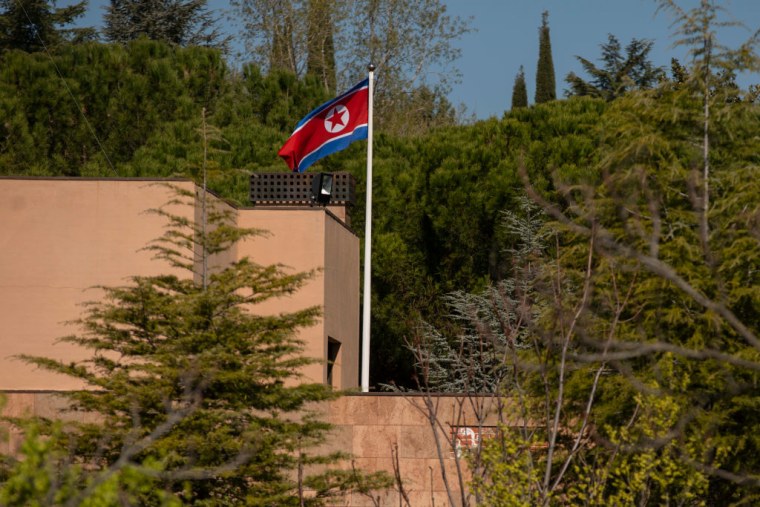 La embajada de Corea del Norte en Madrid, España.