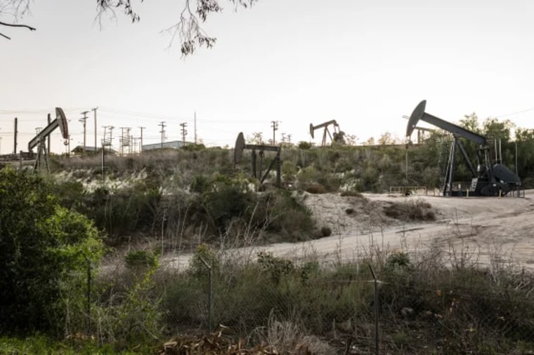 Pozos petroleros en Los Ángeles, California.
