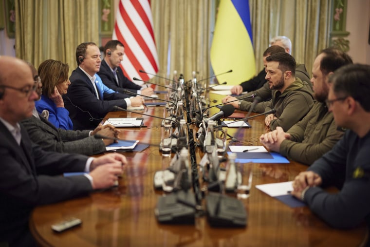 Pelosi leads congressional delegation to meet with Zelenskyy in Kyiv