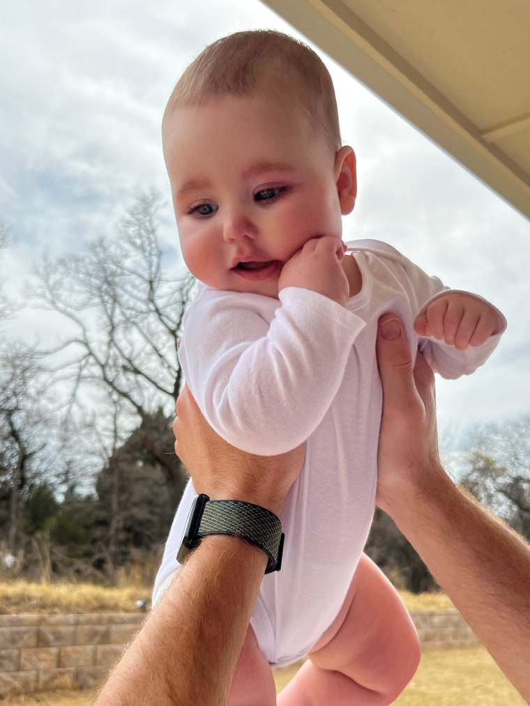 Meet 2022 Gerber Baby! Isa Slish, Born with Limb Difference, Is 'Amazing  Little Girl,' Says Mom