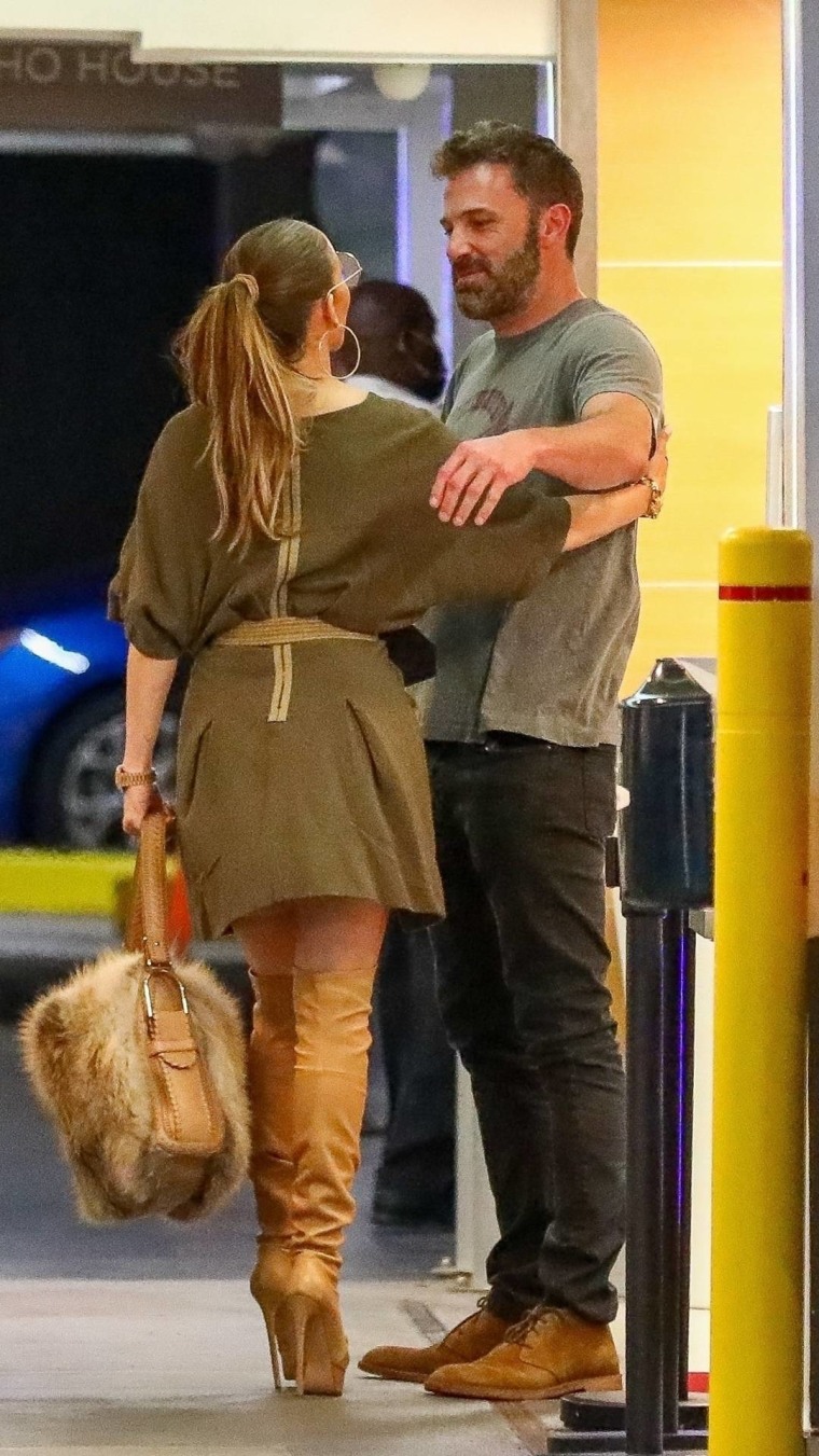 Jennifer Lopez y Ben Affleck se encontraron en Soho House, en West Hollywood, California.