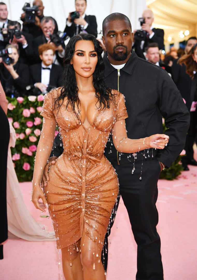 Khloe and Kim Kardashian slam Kris Jenner's Met Gala outfit: 'You don't  want to have a big FUPA