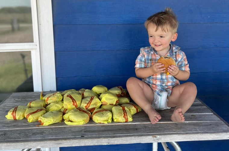 "I have 31 free cheeseburgers from McDonald’s if anyone is interested. Apparently my 2 yr old knows how to order doordash," Kelsey Burkhalter Golden wrote on Facebook.