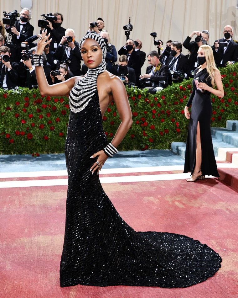 Image: The Met Gala 2022 celebrates "In America: An Anthology of Fashion" - Arrivals