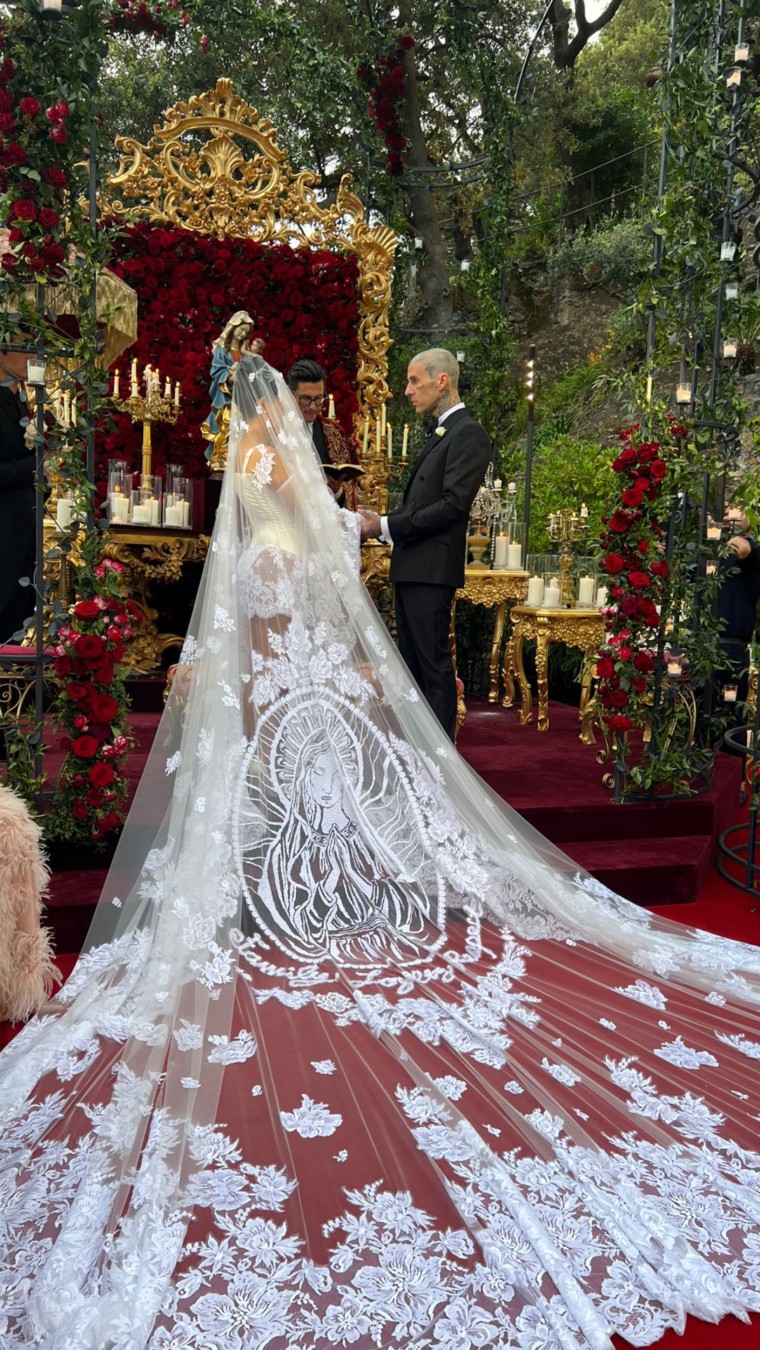 Kourtney Kardashian Shares Inspiration Behind Dolce And Gabbana Wedding Dress