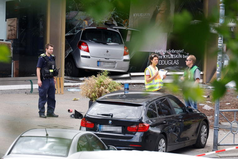 GERMANY-ACCIDENT-POLICE