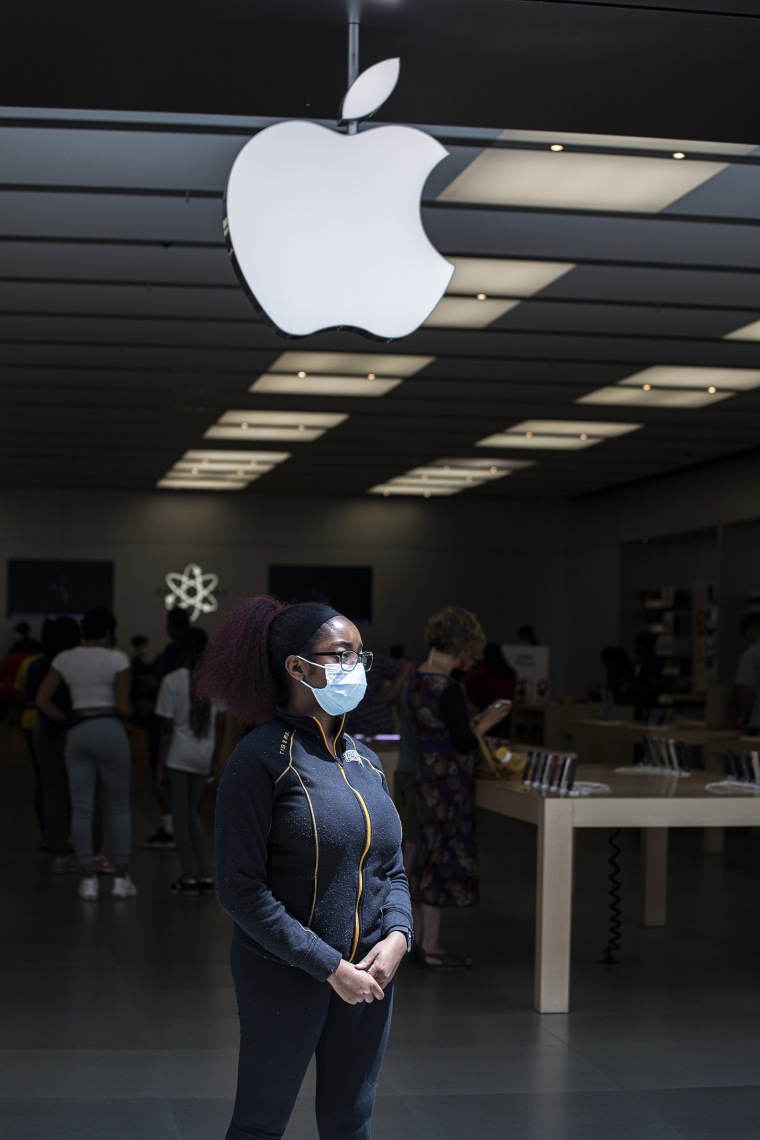 Tiawana Dugger, 24, who makes about $26 an hour at the Apple store in Towson, Maryland. 