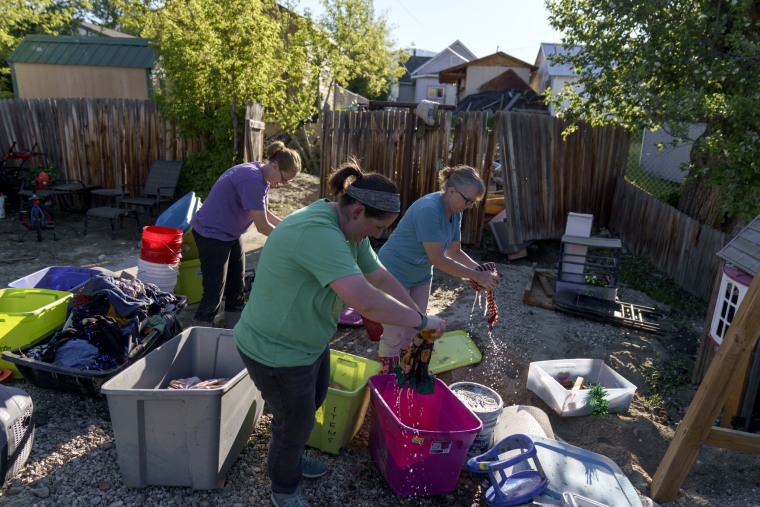 East Rosebud Lake community deals with trespassers after flooding