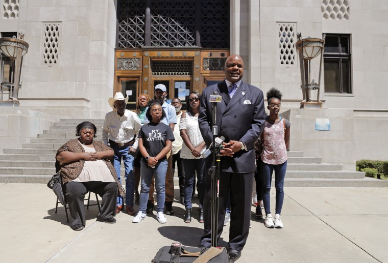 Attorney James Carter, representing the family of Tommie McGlothen, Jr., speaks to media with the family outside the Caddo Parish Courthouse in Shreveport, La., on June 10, 2020.