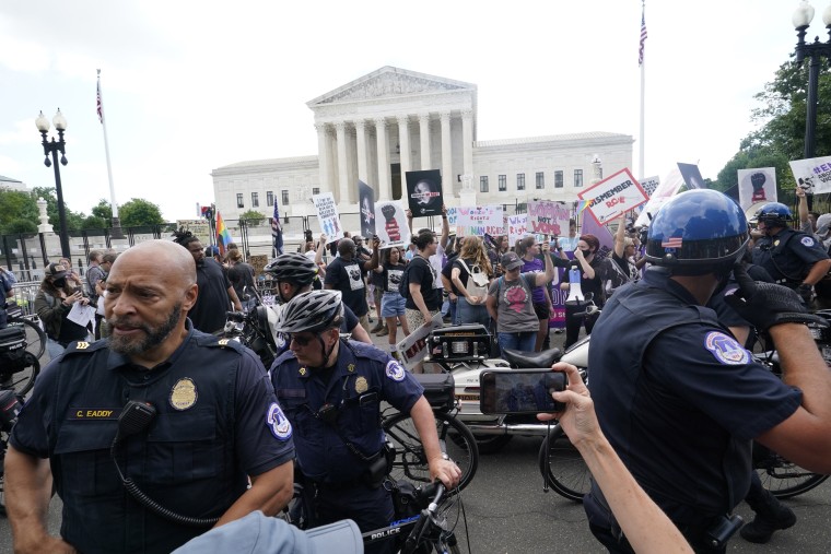 Rage, Despair, Tears Fill Streets Throughout Nation as Hundreds Protest Roe Reversal