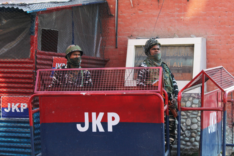 Press freedom chilled in Kashmir as reporting is ‘criminalized’