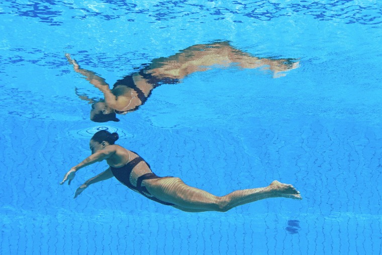 Anita Alvarez, U.S. artistic swimmer, OK after fainting in pool at world  championships - NBC Sports