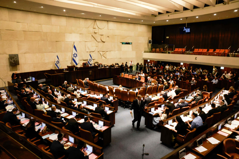 Image: ISRAEL-POLITICS-PARLIAMENT