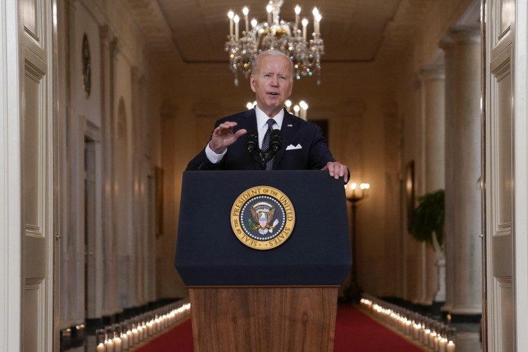El presidente, Joe Biden, habla sobre el control de armas desde el salón este de la Casa Blanca, el 2 de junio de 2022.