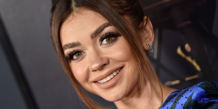 Sarah Hyland will be the new host of "Love Island" on Peacock.