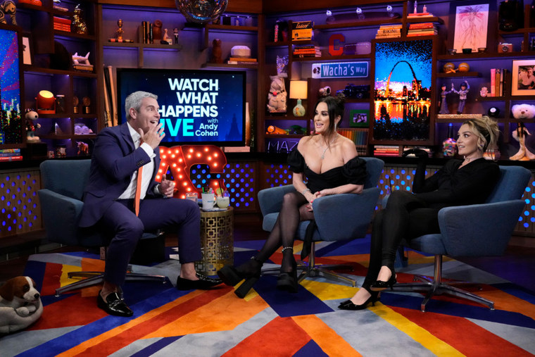 Andy Cohen talks to Kyle Richards (C) and Chloe Fineman (R) on episode 19100 of "Watch What Happens Live with Andy Cohen."