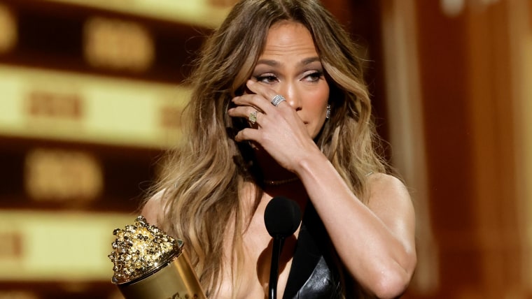 Jennifer Lopez le mandó un mensaje a Ben Affleck al recibir un premio