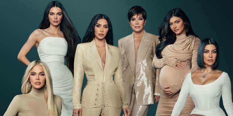 Kris Jenner, Kourtney Kardashian, Kim Kardashian, Khloé Kardashian, Kendall Jenner and Kylie Jenner pose for their Hulu reality show.