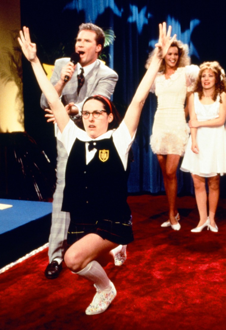 Molly Shannon opens up about the tragedy that shaped her - Los