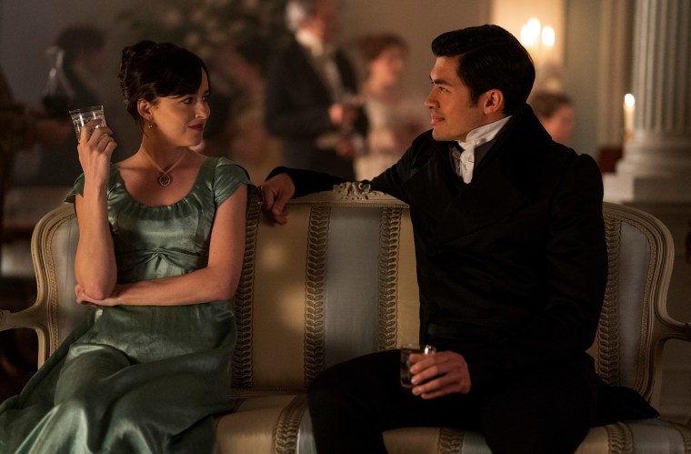 Dakota Johnson and Henry Golding in "Persuasion."