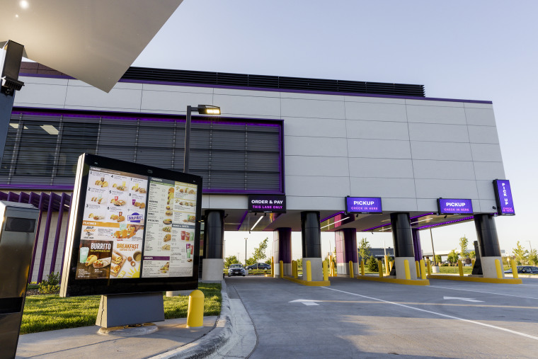 Taco Bell Defy provides four lanes for customers to pick up their orders.