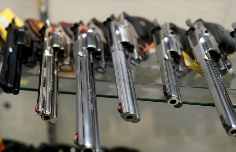 US-HEALTH-VIRUS-POLITICS-GUNS
