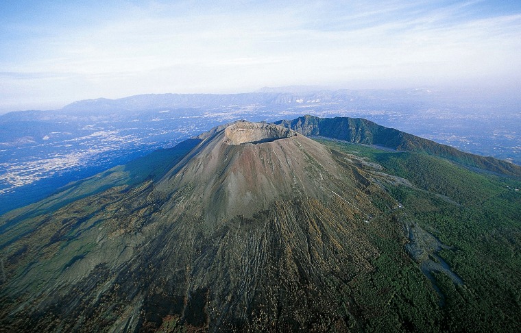 Vesuvio Volcano crater, Campania