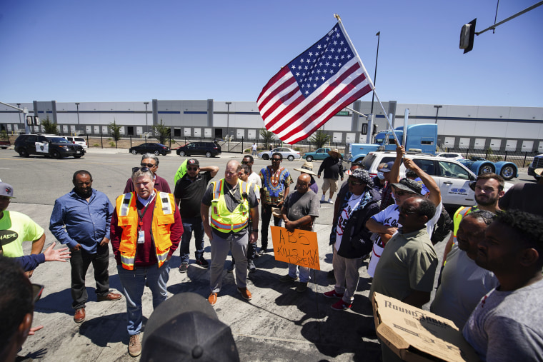 Independent truck drivers protest against the AB5 law at the port of Oakland in Oakland - 19 Jul 2022