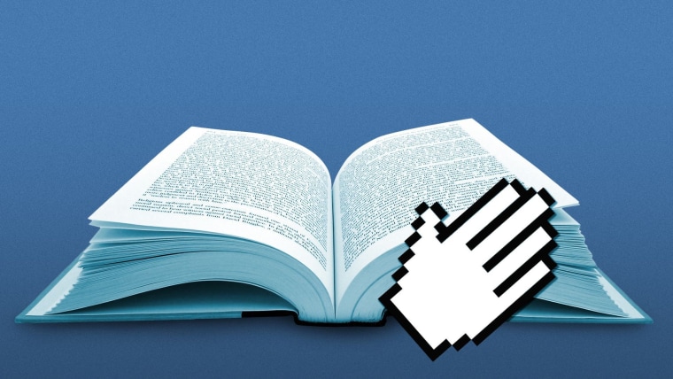 Una mano digital, como el indicador de un ratón de computadora, hojea un libro abierto a la mitad sobre un fondo azul