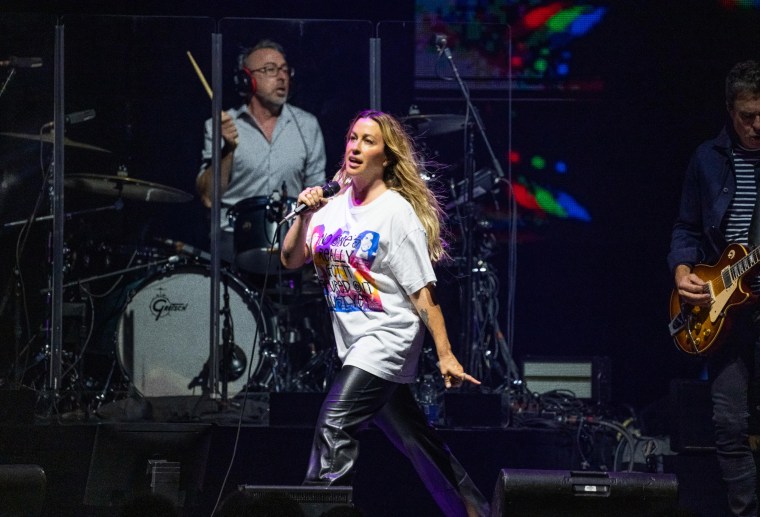 Alanis Morissette performs in Montreal on the 2022 leg of her "Jagged Little Pill" 25th anniversary tour.